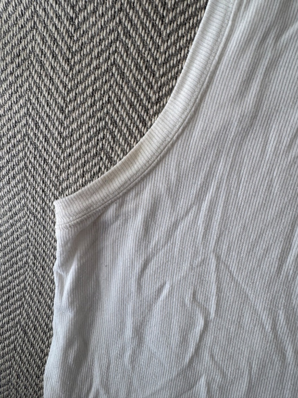 Neuflora Whistler Tanks in Black and White size Medium - Bethke - Picture 13 of 13